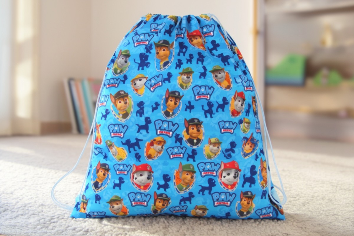 A super cute drawstring bag A super cute drawstring bag